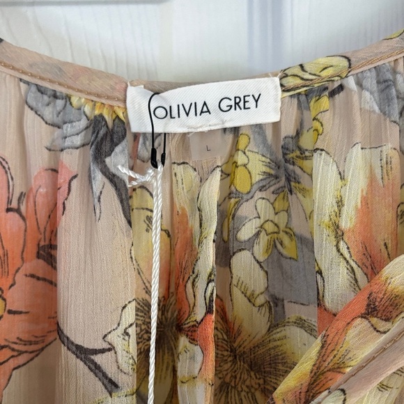 Vibrant Floral Sheer Blouse - Picture 2 of 5